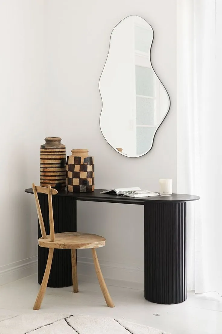 OVAL CONSOLE