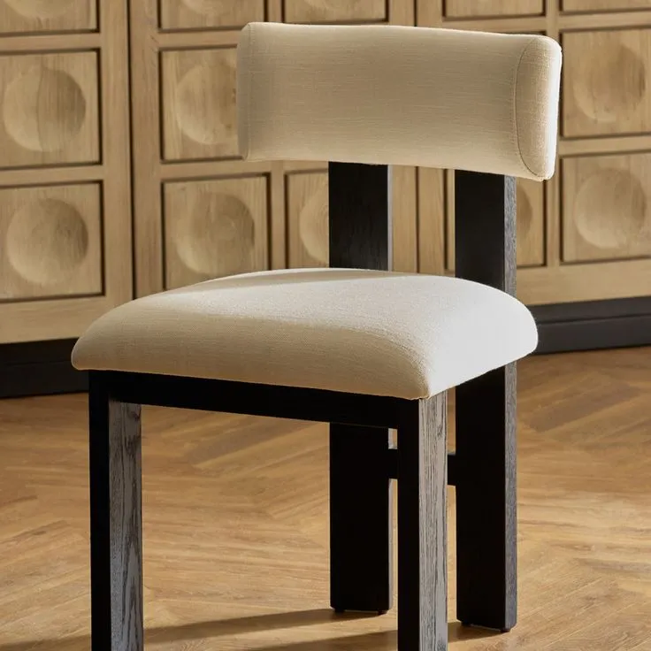LENZ CHAIR