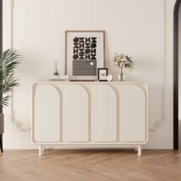 ARCHED BUFFET